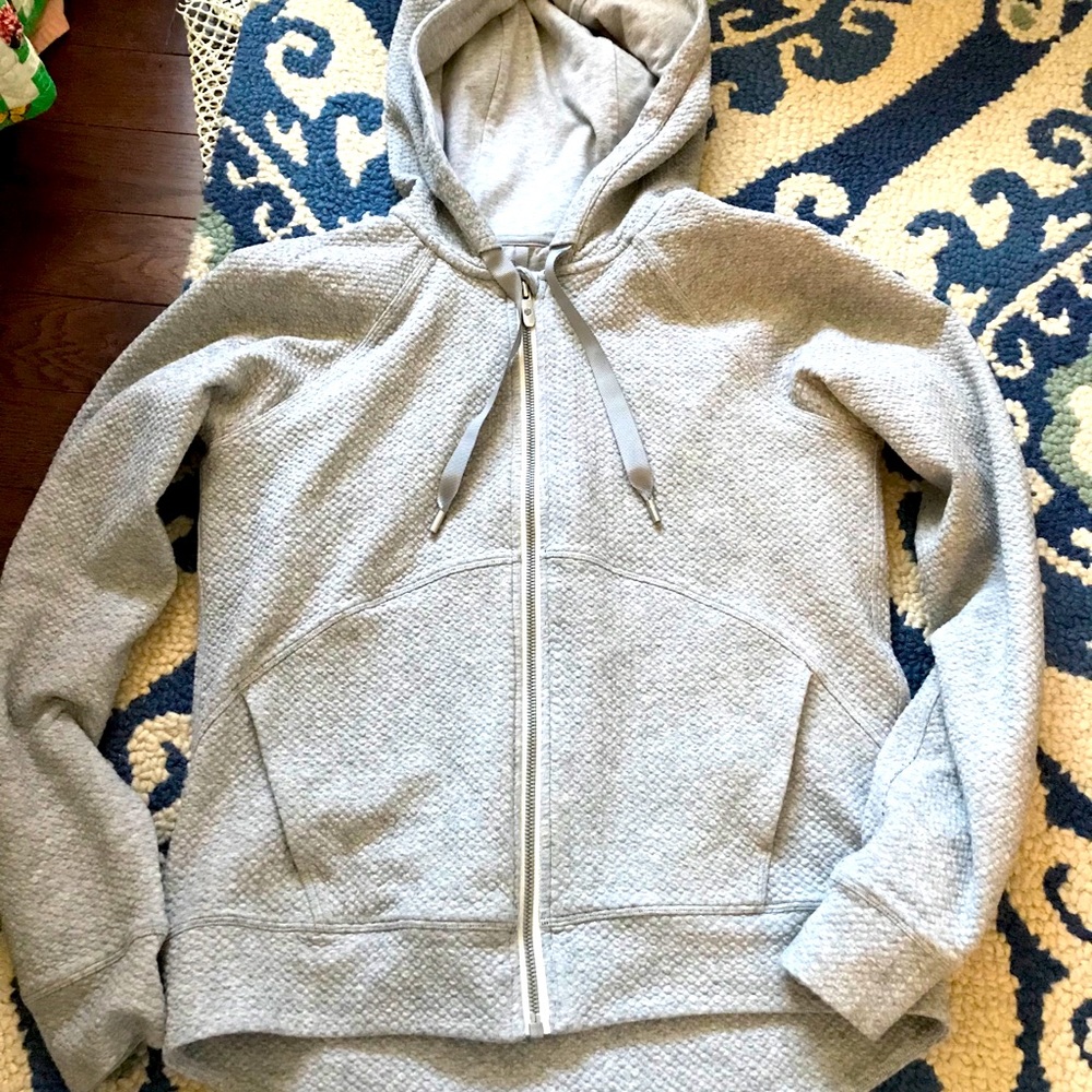 Lululemon sweatshirt 🍋